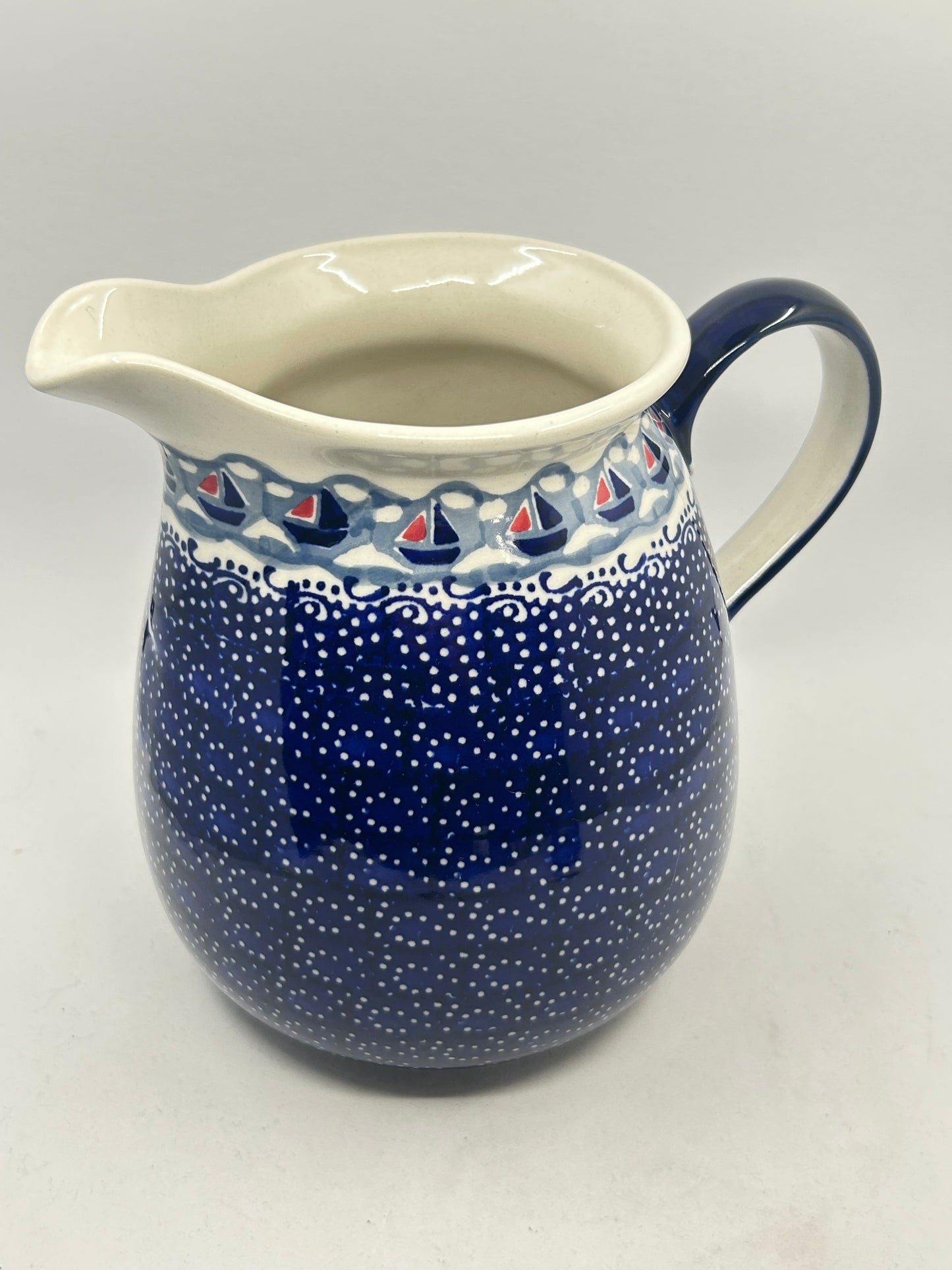 Second Quality 2 Liter Farm Pitcher - DPMA