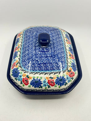 Baker ~ Covered Casserole ~ 8