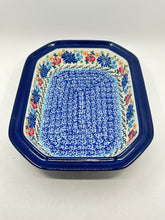 Load image into Gallery viewer, Baker ~ Covered Casserole ~ 8&quot;W x 10.25&quot;L ~ 3264X ~ T4!