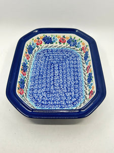 Baker ~ Covered Casserole ~ 8"W x 10.25"L ~ 3264X ~ T4!