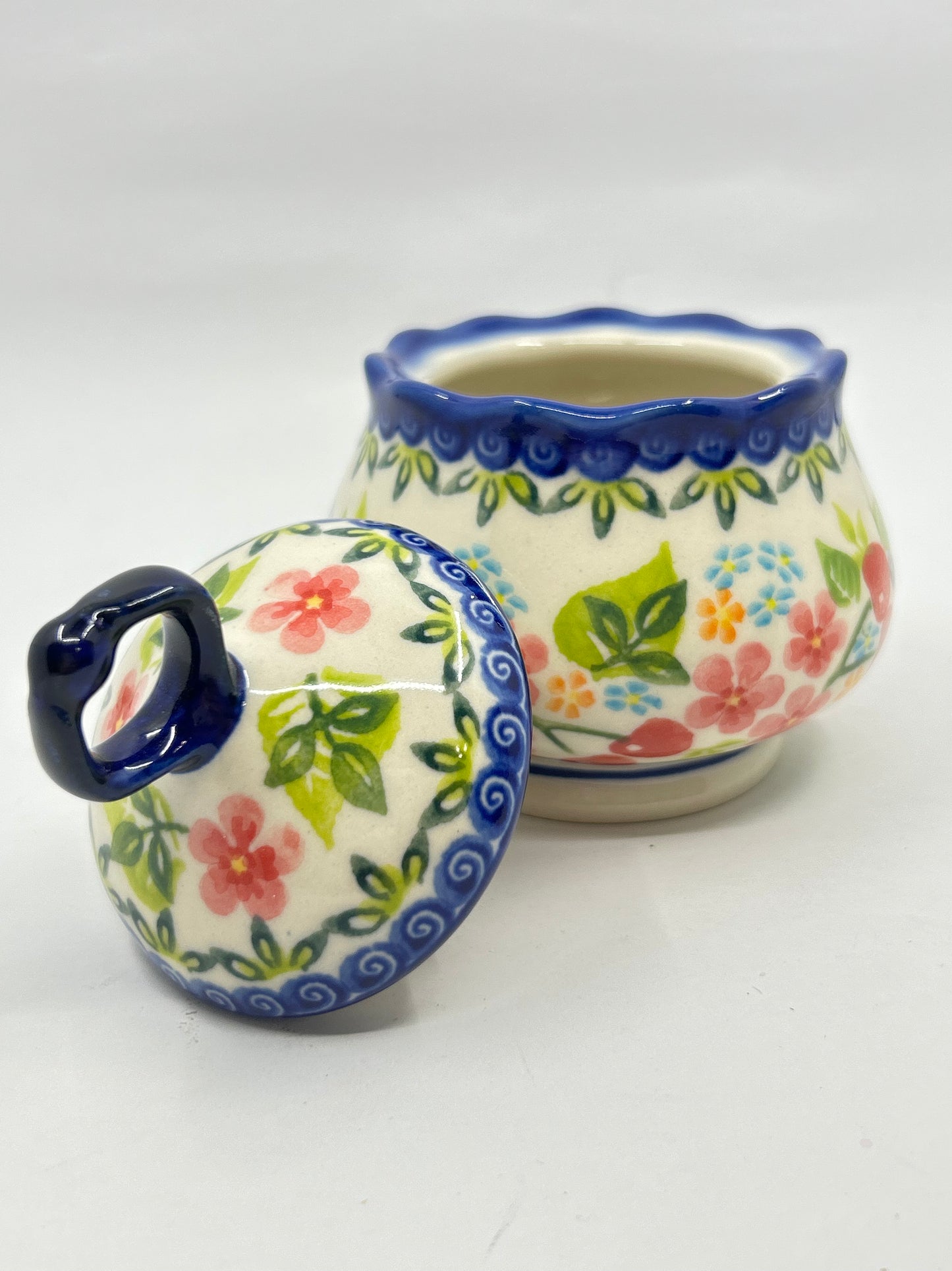 Sugar Bowl - Cherry Happiness - U