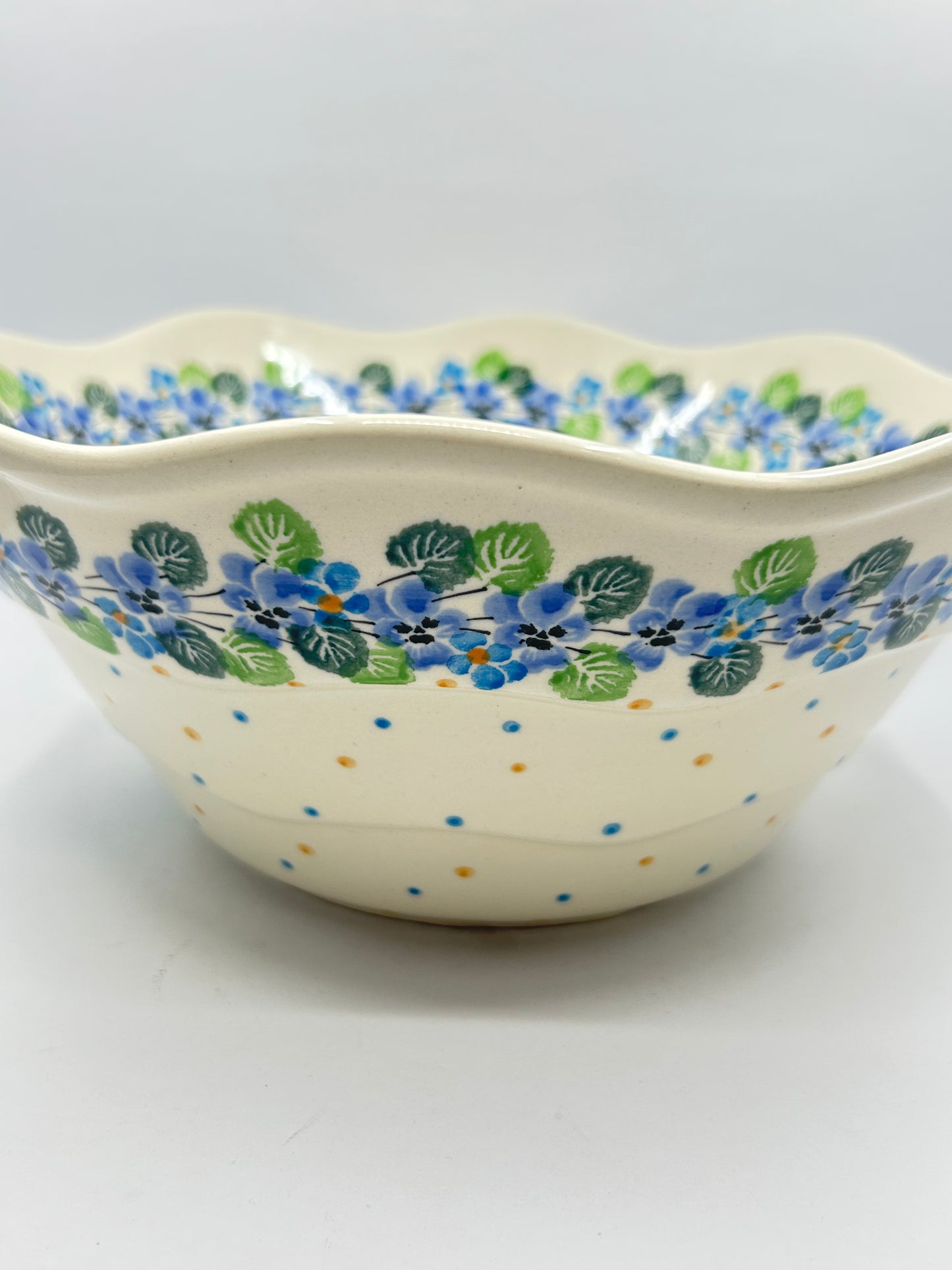 Pottery Misfit Bowl ~ Wavy Edge ~ Medium ~ 10 inch ~ 2339 - T3!