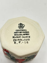 Load image into Gallery viewer, Pottery Misfit Mini Pretzel Box Mismatched Lid ~ Small - 1535 - T3!