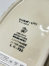 Load image into Gallery viewer, Small Oval Baker with Handles - 2352X - U4*