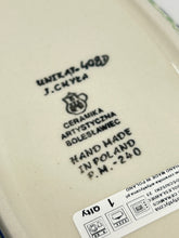 Load image into Gallery viewer, Small Oval Baker with Handles - U408D - U4*