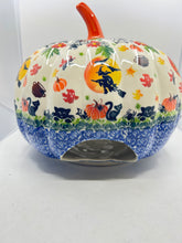 Load image into Gallery viewer, Large Pumpkin - Kitty and Spiders - A1*