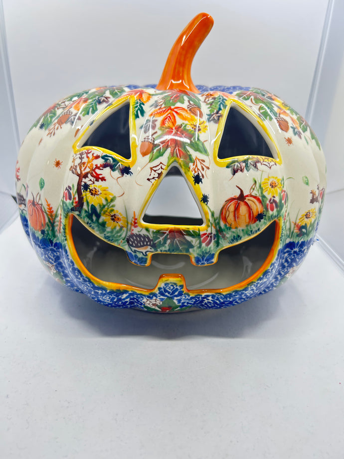 Large Pumpkin - Hedgehog and Leaves - A1*
