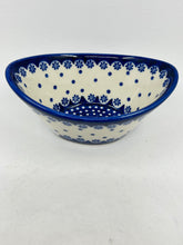 Load image into Gallery viewer, Modern Curved Bowl - U1035*