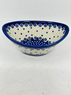 Modern Curved Bowl - U1035*