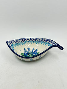 Leaf Bowl  ~ 6" L - 3300X - T4!