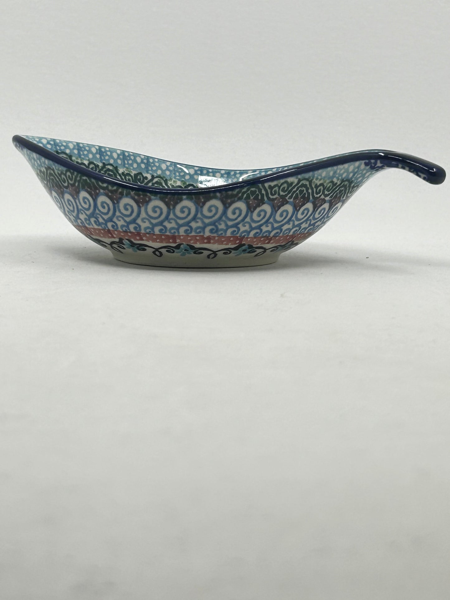 Leaf Bowl  ~ 6" L - U5198 - U3!