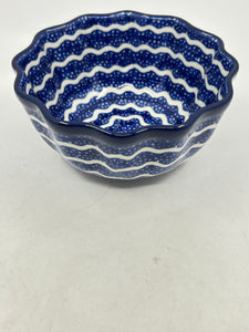 Bowl ~ Wavy Edge ~ 5 inch ~ 2957X ~ T4!