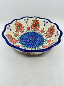Scalloped Serving Bowl - U282*
