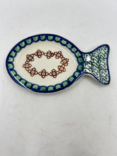 Load image into Gallery viewer, Dish ~ Fish Shape ~ 0020A ~ T1!