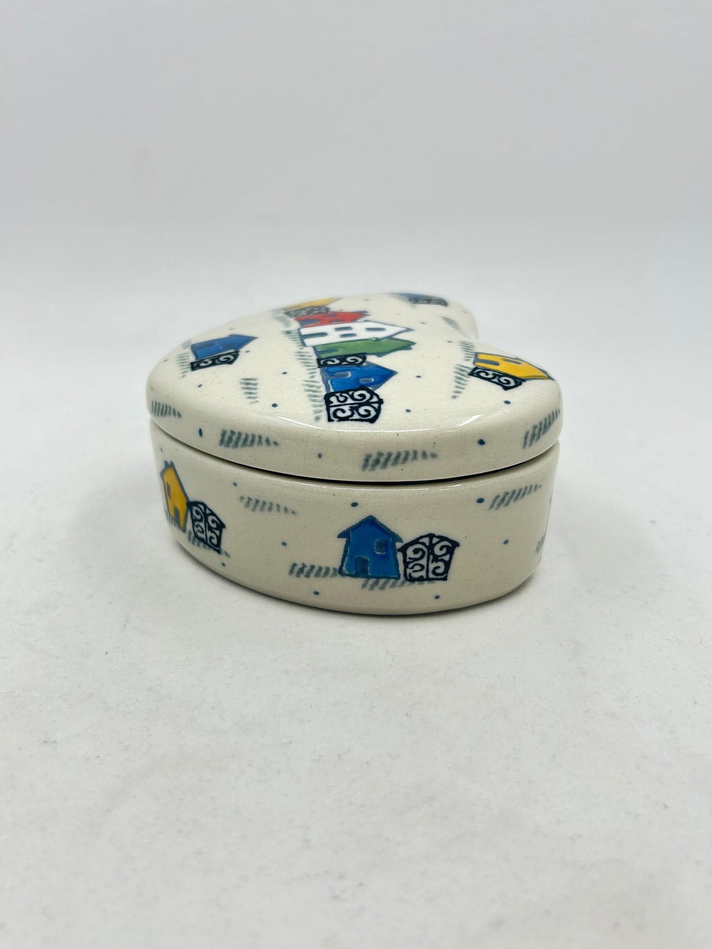Heart Shaped Container ~ 4" ~ U5180 - U3!