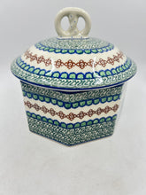 Load image into Gallery viewer, Pretzel Box ~ Large ~ 0020A ~ T1!
