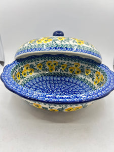 Baker ~ Wavy Edge Oval with Lid ~ 9.5 inch ~ 3299X ~ T4!