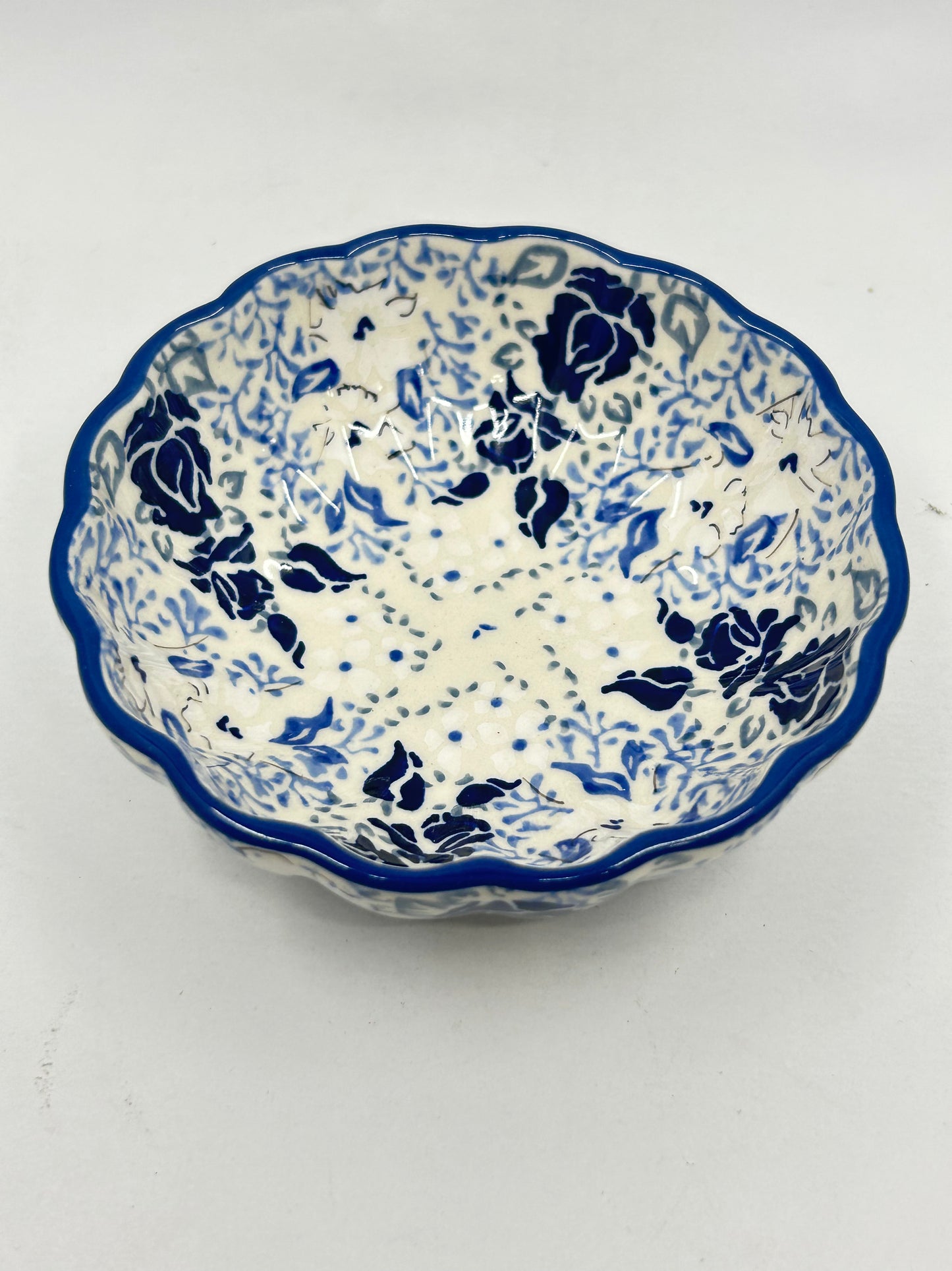 Scalloped Dish - JZ68