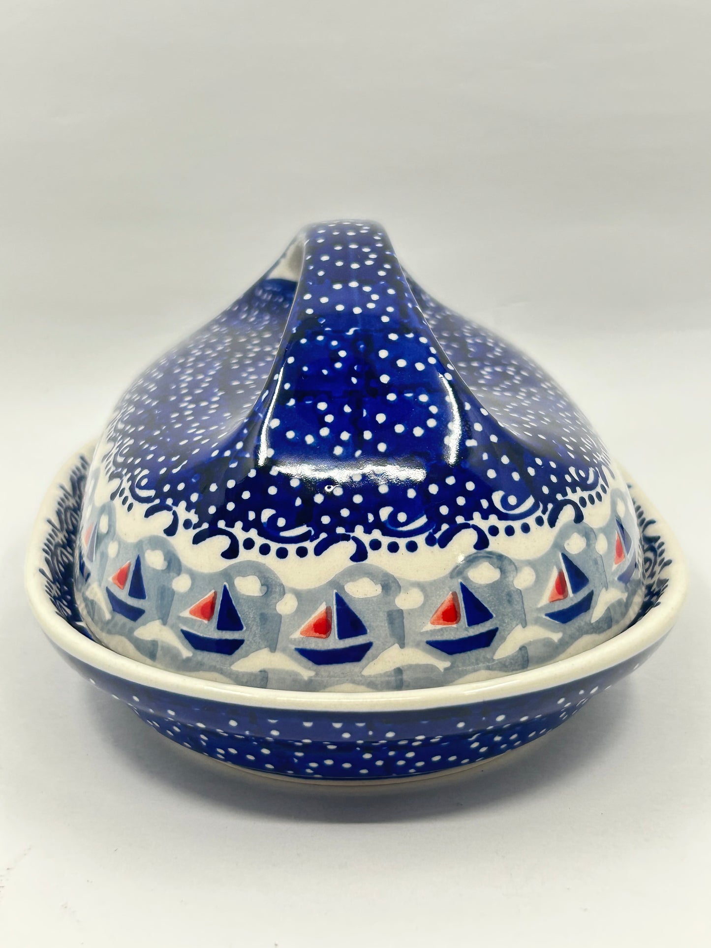 Butter Dish with Handle  - DPMA