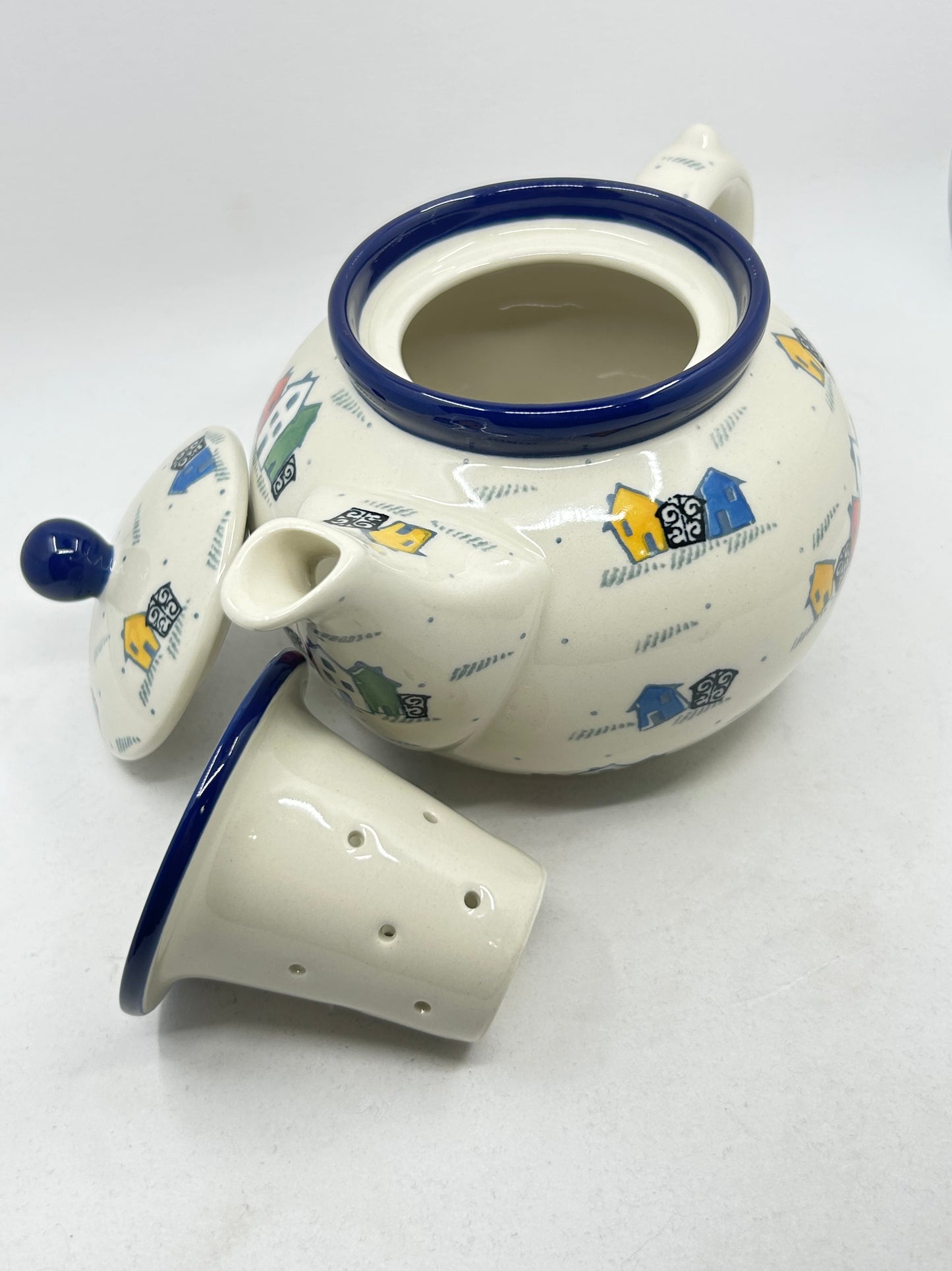 E21 ~ Teapot with Strainer ~ U5180 - U3!
