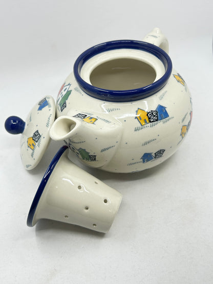 E21 ~ Teapot with Strainer ~ U5180 - U3!