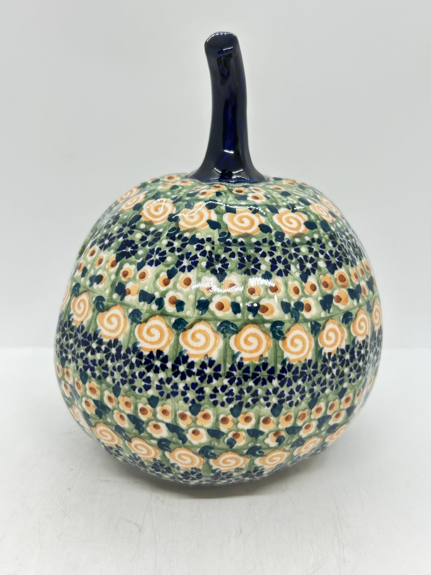 Medium Pumpkin - 00LM