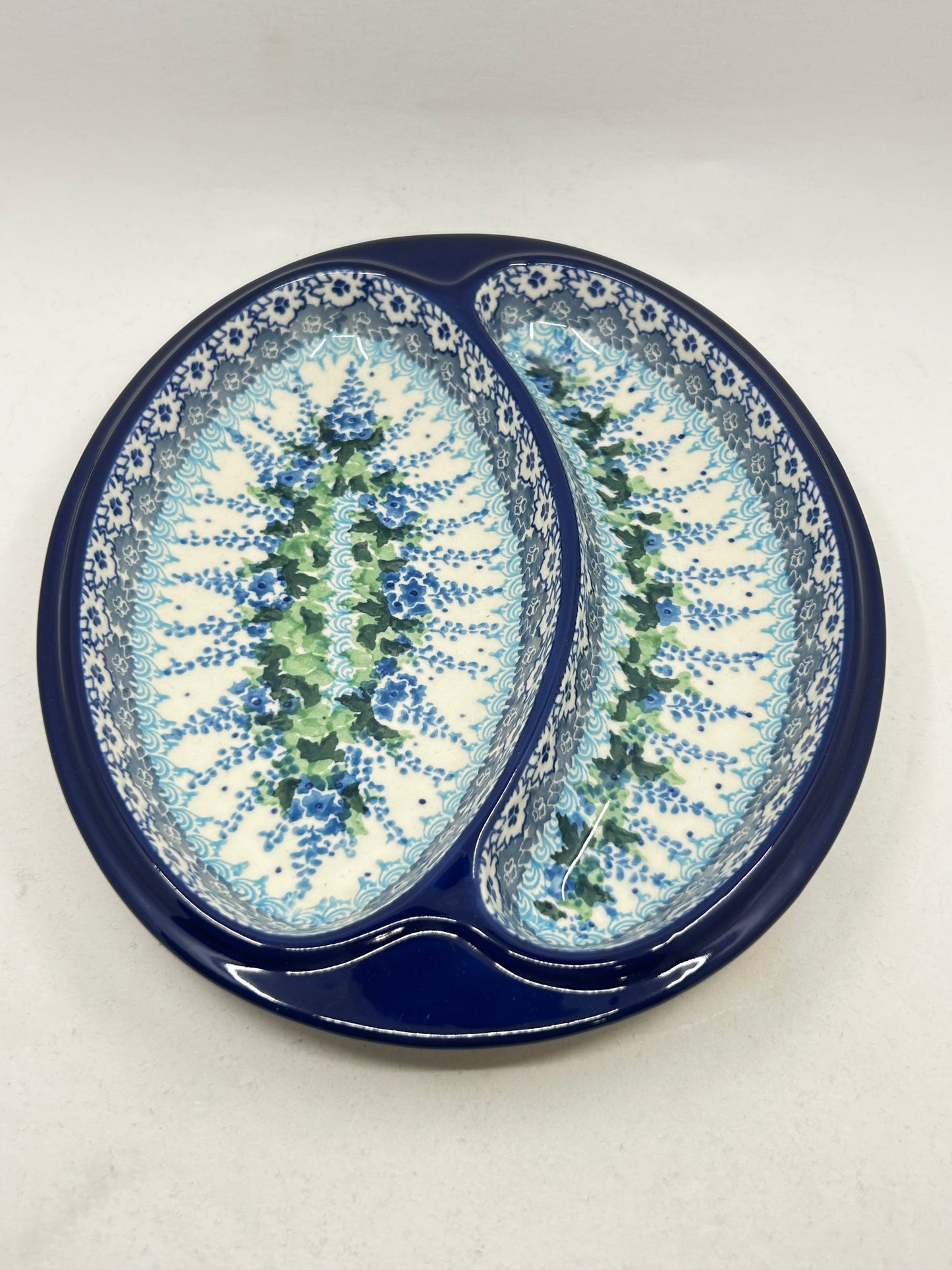 Dish ~ Divided ~ 8 x 9.75 inch ~ 3300X ~ T4!