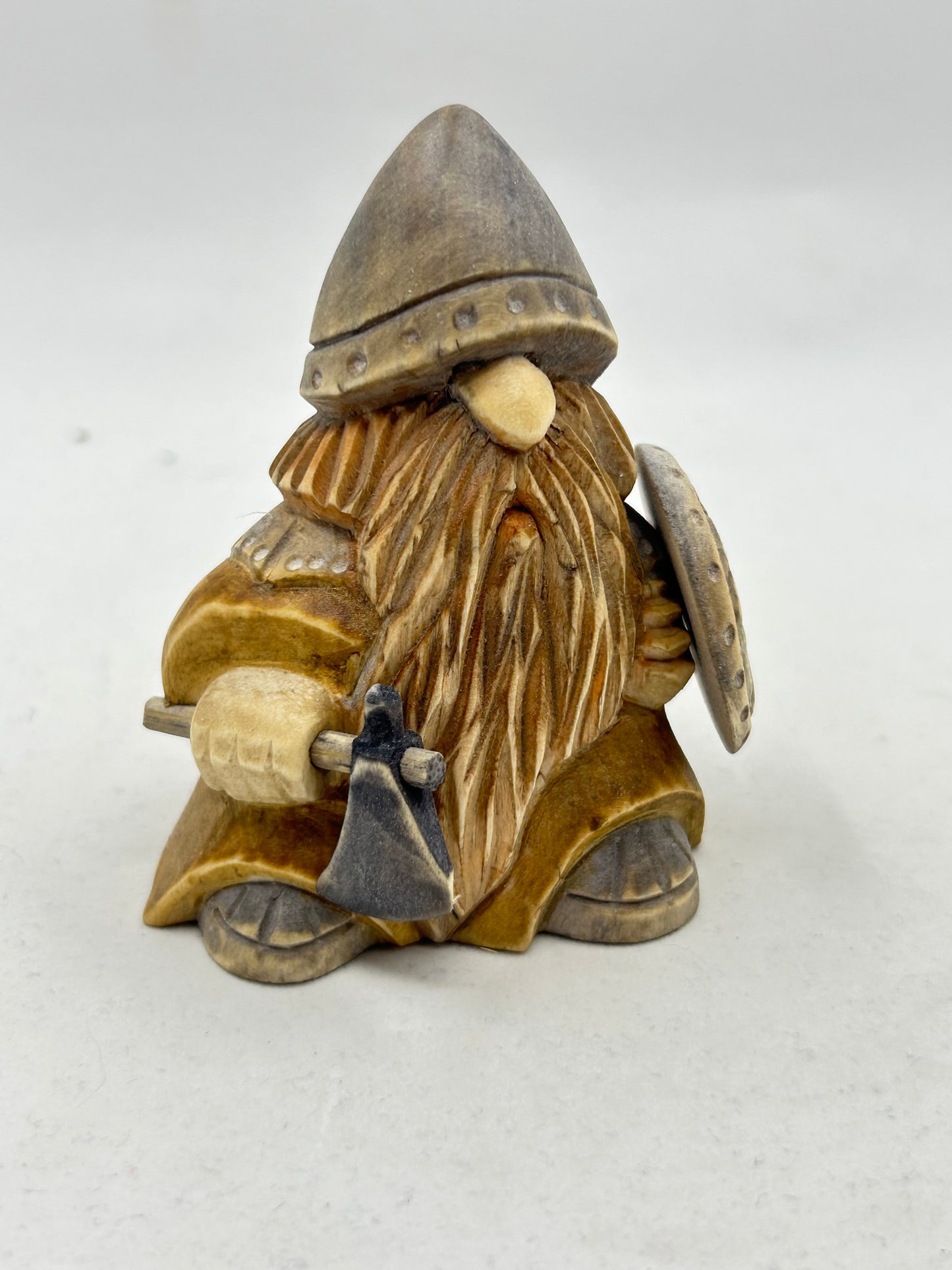 Short Nochale with Small Axe - 070