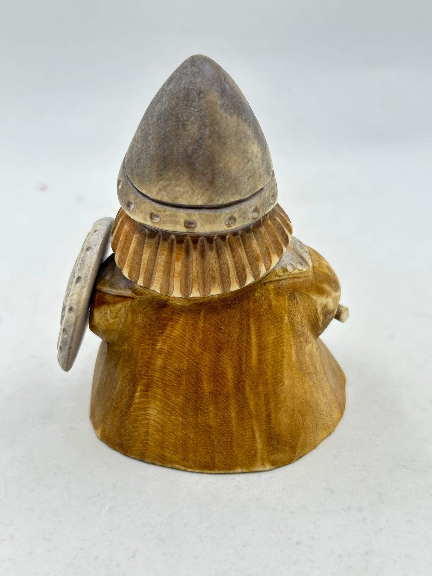 Short Nochale with Small Axe - 070