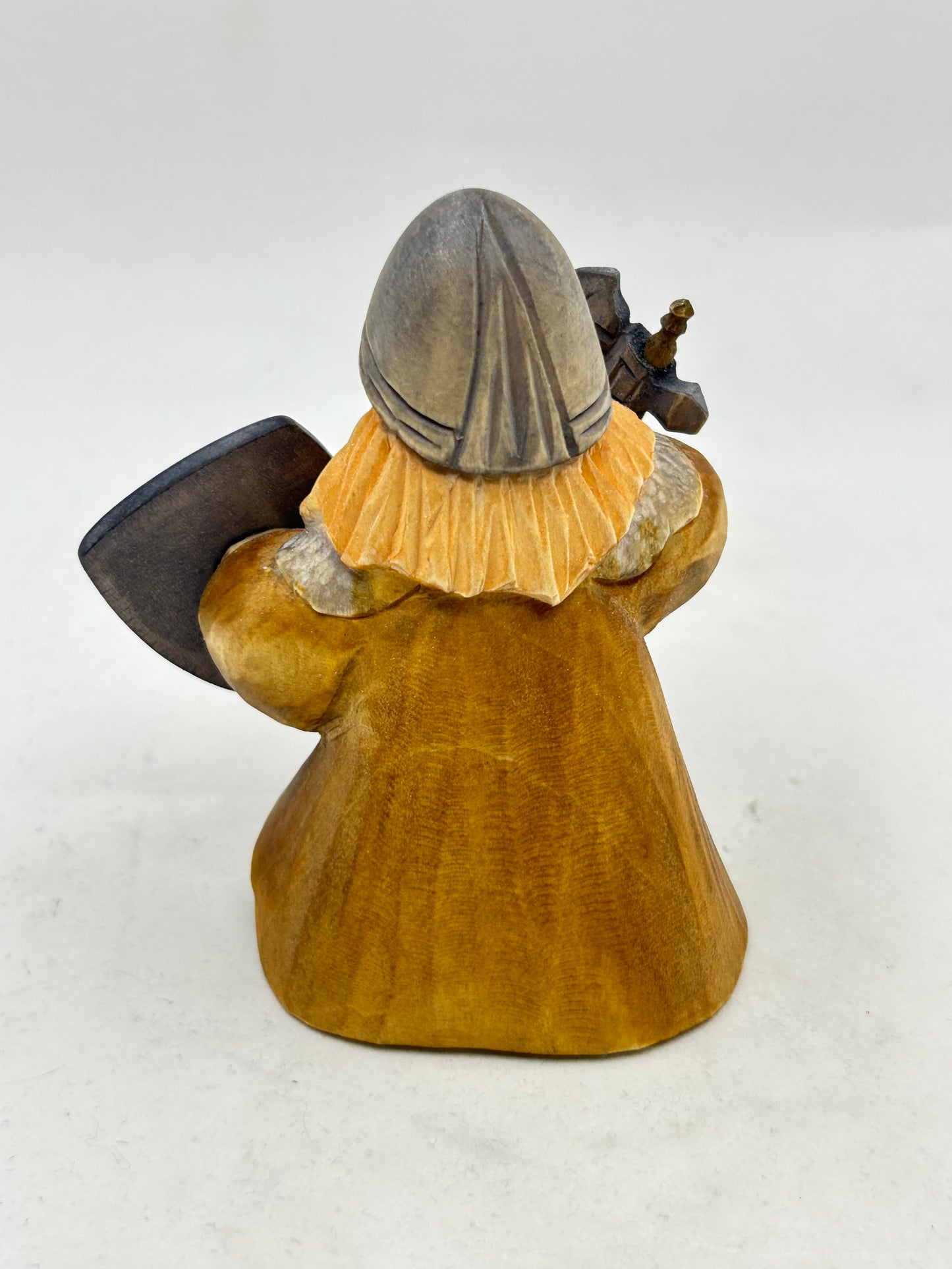 Nochale with Axe - 072