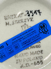 Load image into Gallery viewer, Ribbed Bowl - U3517 - U4!