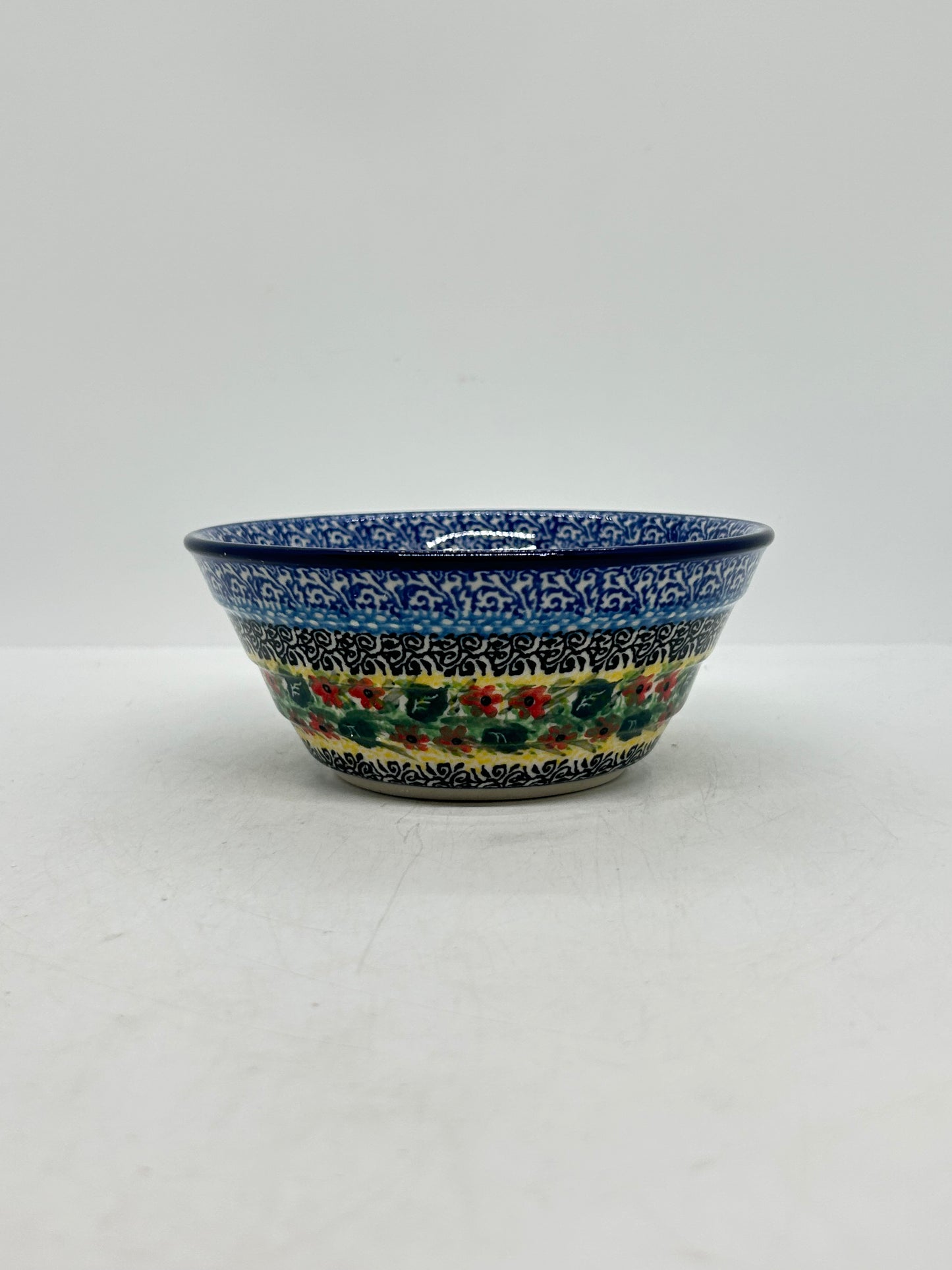 Ribbed Bowl - U4779 - U4!
