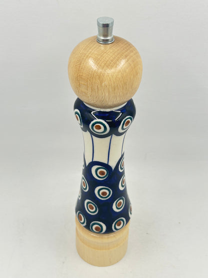 Light Wood Spice Grinder - 054A