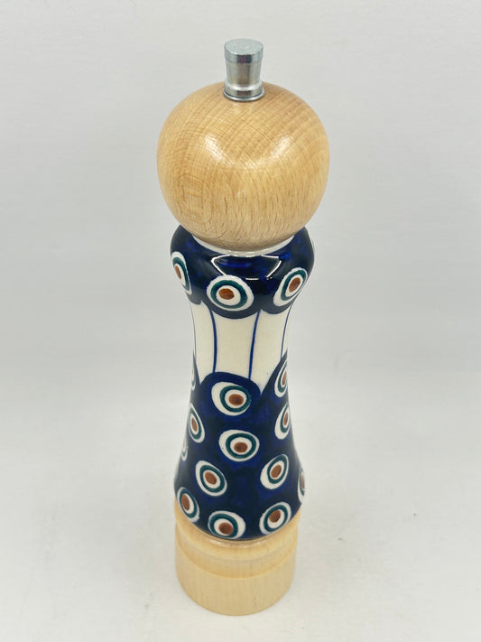Light Wood Spice Grinder - 054A