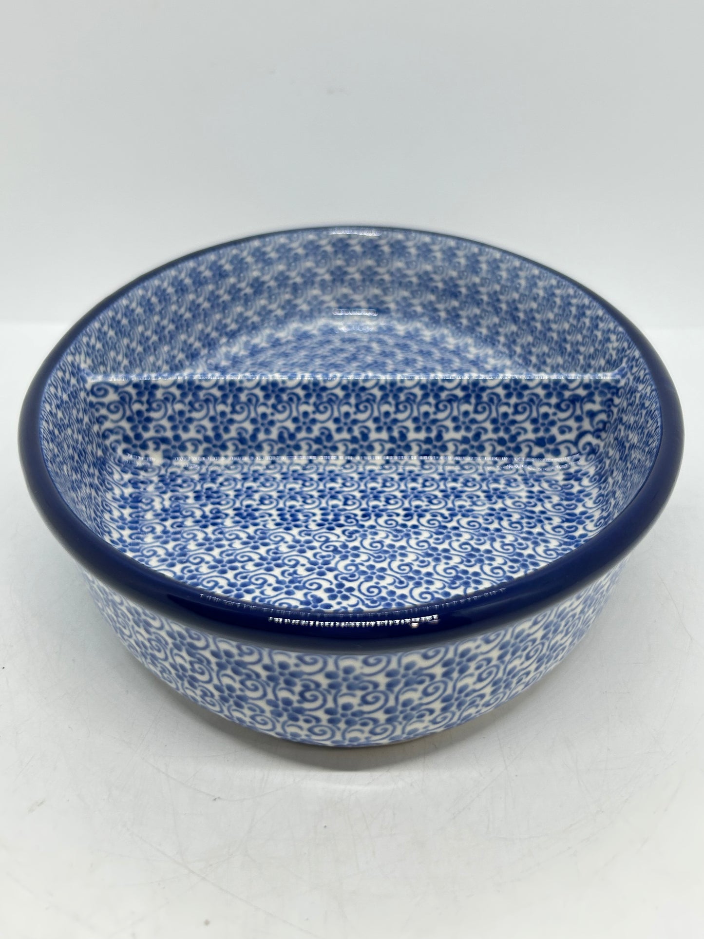 Dish ~  Divided Oval ~ 2111X - T4!