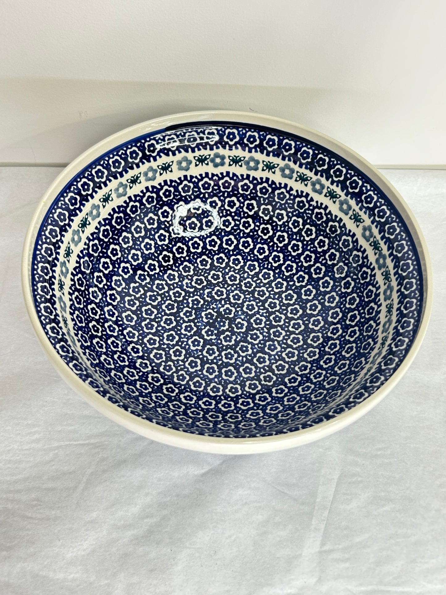 Bowl with Lid - P249