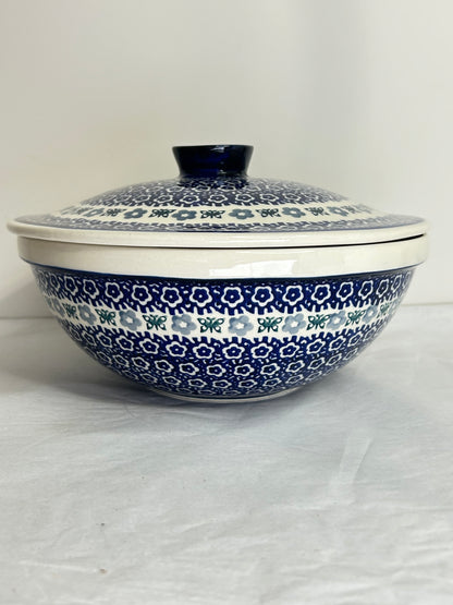 Bowl with Lid - P249