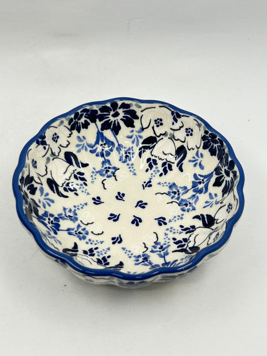 Scalloped Dish - JZ44
