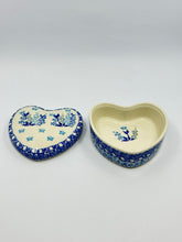 Load image into Gallery viewer, Heart Shaped Container ~ 4&quot; ~ 3278 - T3!