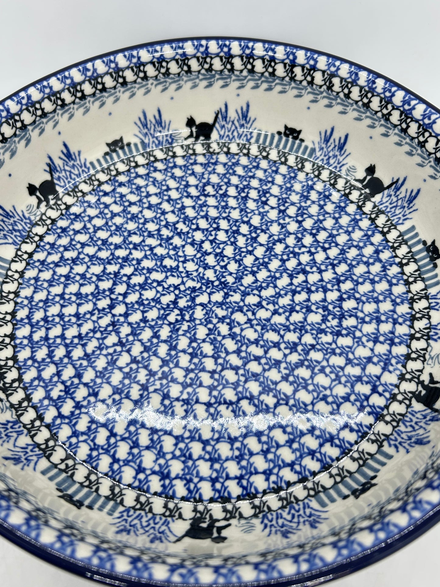 417 ~ Baker ~ Round w/ Handles ~ 10" - 2827X - T4!