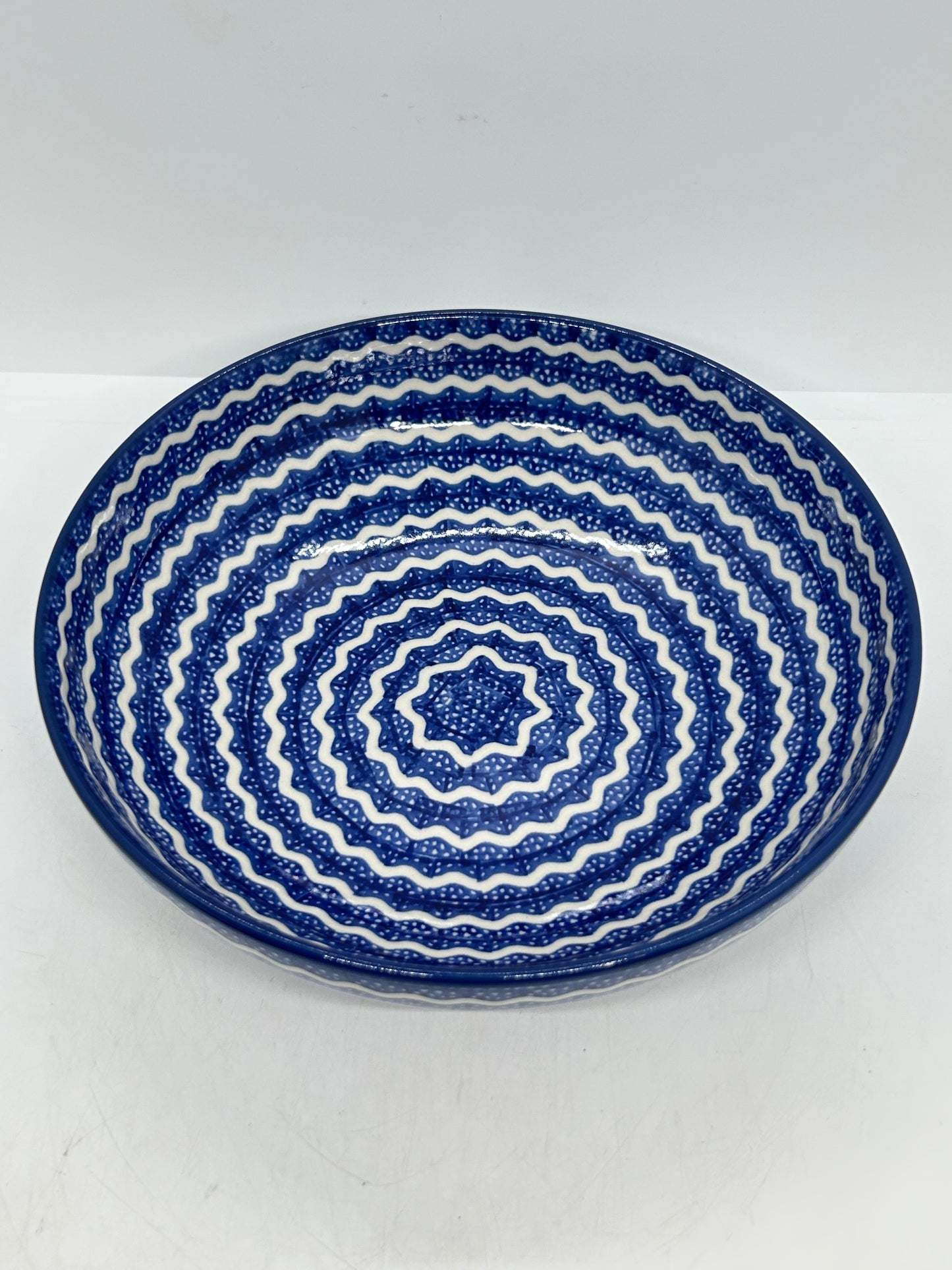Bowl ~ Serving ~ 9 inch ~ 2957X - T4!