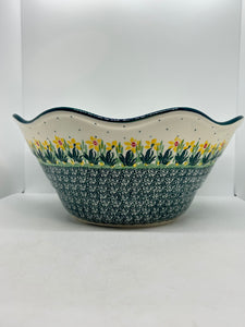 Bowl ~ Wavy Edge ~ Large ~ 12 inch ~ 2777Q ~ T3!