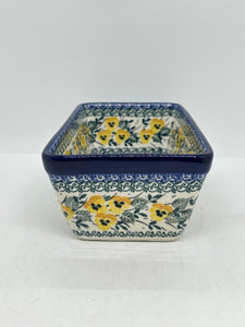 Baker ~ Loaf Pan ~  8”L x 4.5”W x 3”H -3299X - T4!