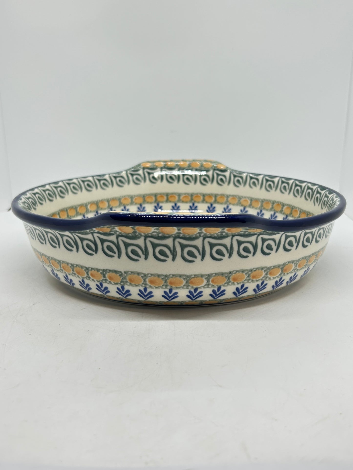 417 ~ Baker ~ Round w/ Handles ~ 10" - 0015X - T1!