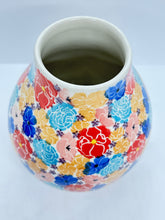 Load image into Gallery viewer, Teardrop Vase - 8 inch ~ U5144 - U4!
