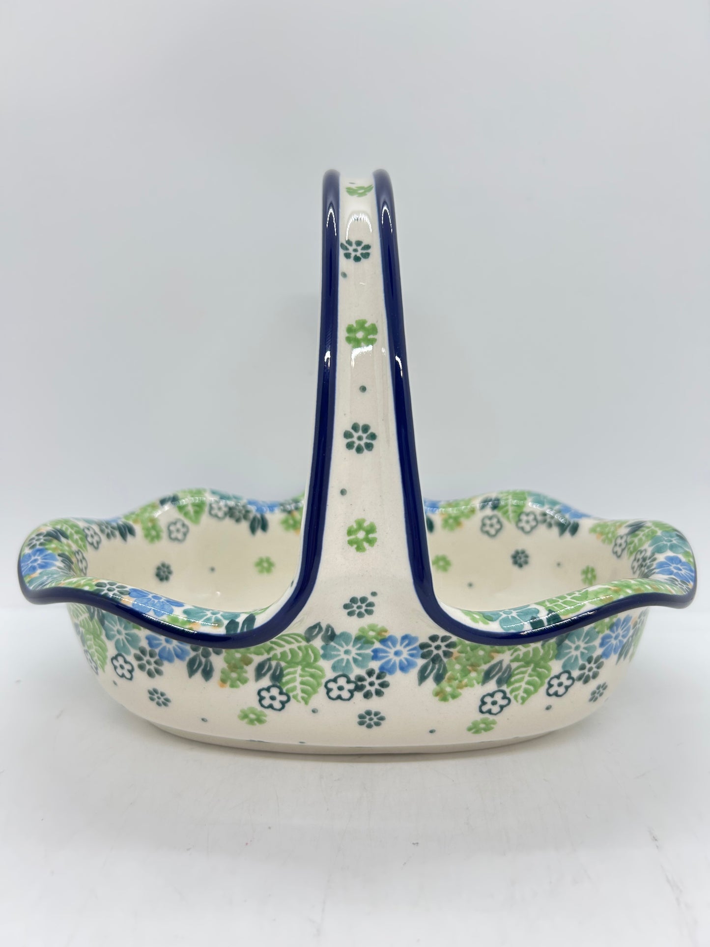 A21 ~ Basket with Handle ~ 2064X - T3!