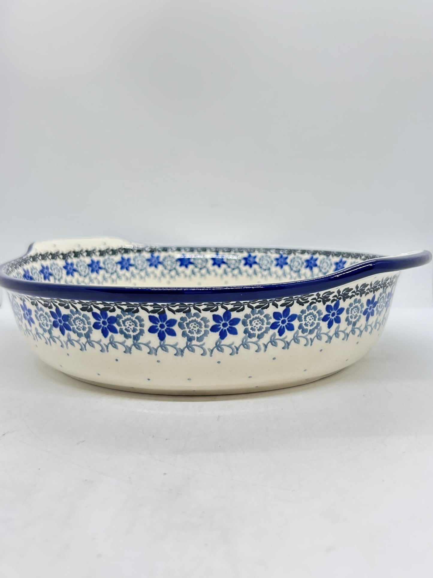 417 ~ Baker ~ Round w/ Handles ~ 10" - 2593X - T3!