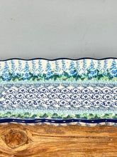 Load image into Gallery viewer, Tray ~ Scalloped Oval ~ 5.5&quot; x 20.25&quot; ~ 3300X - T4!