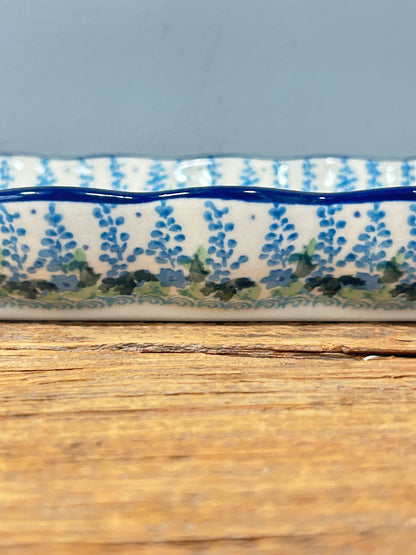 Tray ~ Scalloped Oval ~ 5.5" x 20.25" ~ 3300X - T4!
