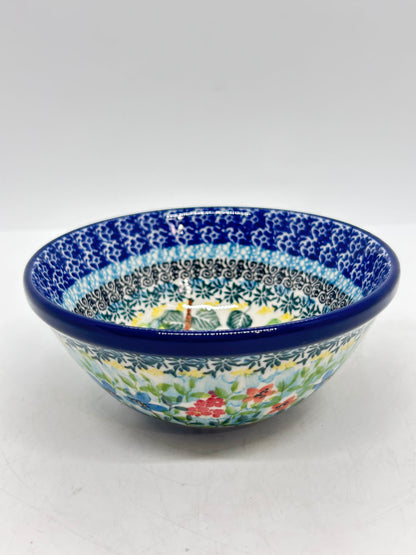 059 ~ Bowl ~ Nesting Salad/Cereal ~ 5.5" W ~ U5098 ~ U4!